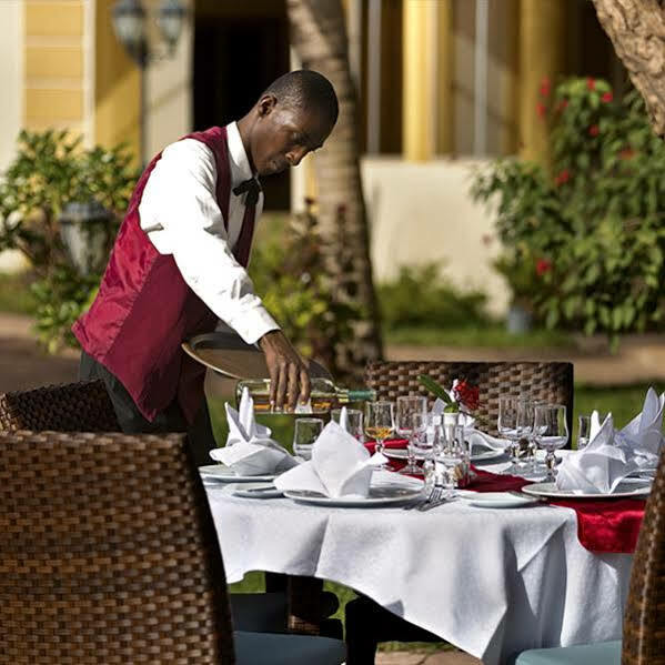Dunia Hotel Ouagadougou Loumbila エクステリア 写真