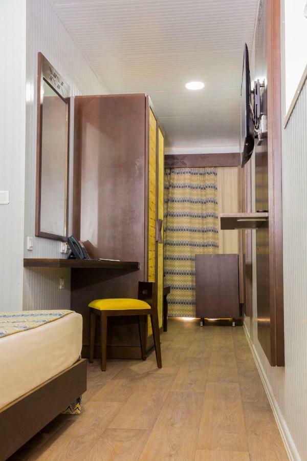 Dunia Hotel Ouagadougou Loumbila エクステリア 写真
